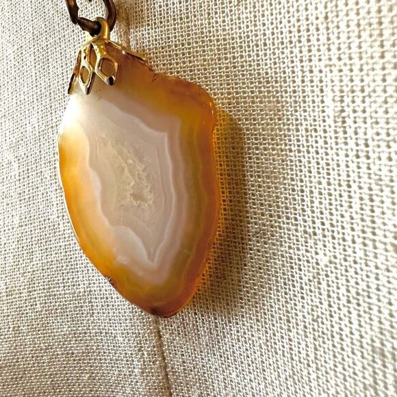 agate slice pendant necklace - Picture 8 of 10